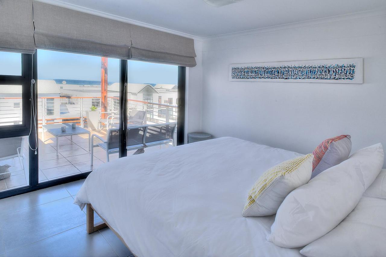 Azure 216 Apartment Bloubergstrand Exterior photo